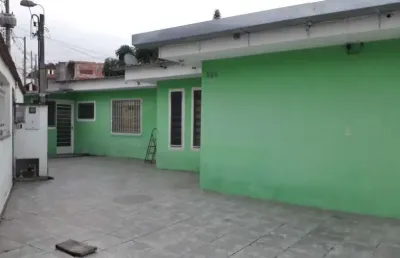 Casa à venda na vila arizona, itaquaquecetuba  por r$ 450.000