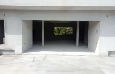Casa à venda no morro branco, itaquaquecetuba  por r$ 1.500.000