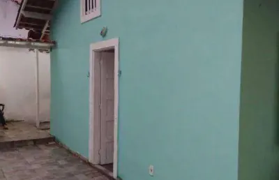 Vendo casa de vila 90 m² 2 quartos, varanda, 2 vagas - itaipu niterói