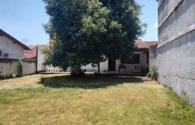Aluguel de terreno com kitnet nos fundos em piratininga, niterói – residencial e comercial