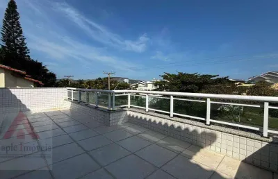 Casa triplex à venda em camboinhas, niterói – 4 quartos, 2 suítes, a 1 quadra da praia