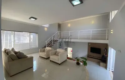 Casa com 3 quartos à venda na francisco cesaroni, 135, jardim serra dourada, mogi guaçu, 310 m2 por r$ 950.000