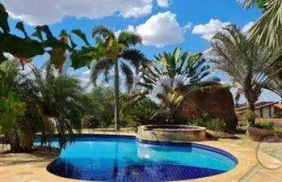 Casa em condomínio fechado com 4 quartos para alugar na alameda ourique, 913, vale das laranjeiras, indaiatuba, 916 m2 por r$ 21.000