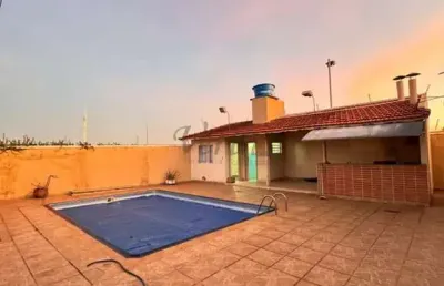 Casa com 3 quartos à venda na pedro simoso, 77, saúde, mogi mirim, 464 m2 por r$ 580.000