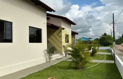 Casa em condomínio fechado com 3 quartos à venda no centro