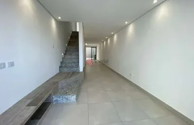 Sobrado no  parque são lucas, novo com área gourmet.