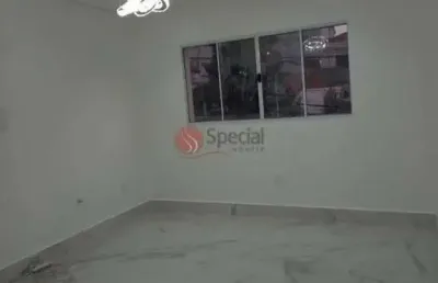 Sobrado a venda com 3 quartos próximo a praça silvio romero