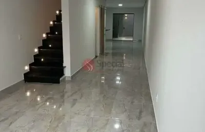 Sobrado  jardim têxtil de alto padrão com 3 dormitórios, 2 suítes e 3 vagas