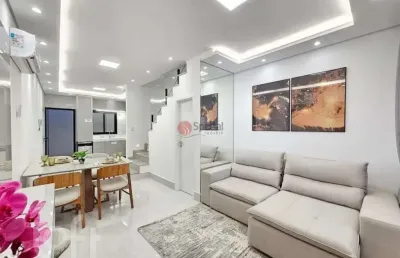 Sobrado triplex com 4 quartos e 5 banheiros à venda, 160 metros na vila mariana.