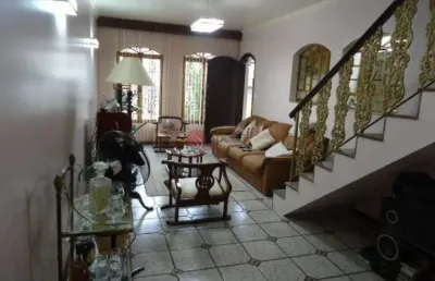 Casa com 3 quartos para alugar na Rua Oliveira Catrambi, 339, Jardim Vila Formosa, São Paulo
