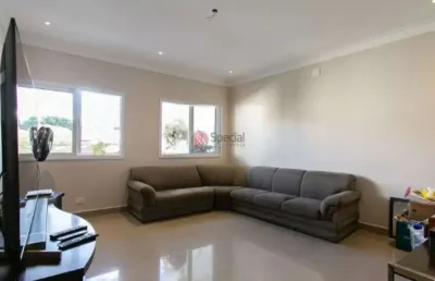 Sobrado na vila formosa com  547 metros para compra.