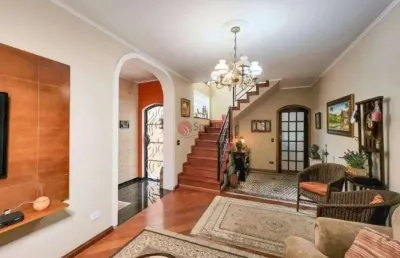 Sobrado com espaço gourmet a venda no jardim têxtil de 280 m².