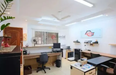 Casa com 3 quartos à venda na Rua Biguaçu, 353, Vila Carrão, São Paulo