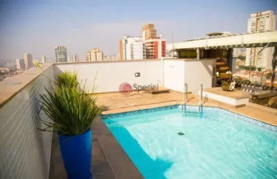 Cobertura finamente decorada de 271 m², com 3 dormitórios ,sendo 2 suítes, 3 vagas
