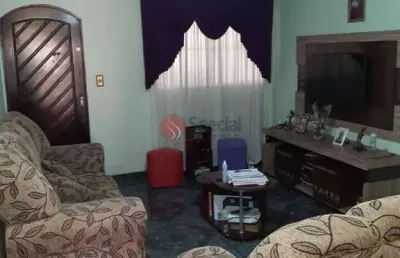 Casa com 2 quartos à venda na Rua Navio Negreiro, 2, Guaianases, São Paulo