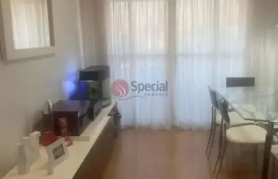 Apartamento a venda com 3 quartos e 3 vagas ao lado do metrô carrão.