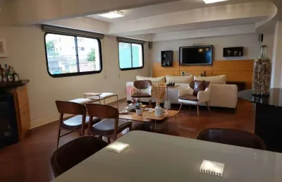 Amplo apartamento em  excelente localização no anália franco.