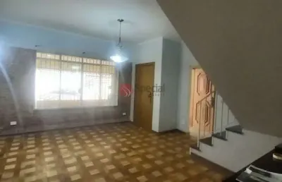 Sobrado comercial para locação no tatuapé com 170 m², 3 quartos sendo 2 suítes, 2 vagas de garagem.