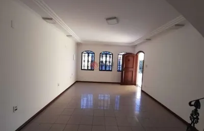 Casa comercial com 1 sala para alugar na Avenida Guilherme Giorgi, 568, Jardim Têxtil, São Paulo