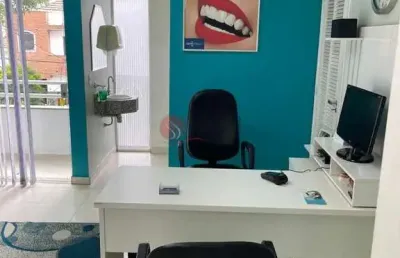 Sala comercial com 4 salas para alugar na Rua Juvenal Parada, 43, Mooca, São Paulo
