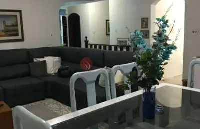 Casa com 3 quartos à venda na Rua Luís Percore, 266, Cidade Líder, São Paulo