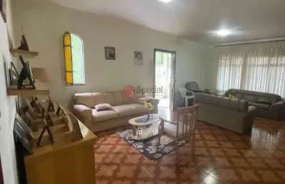 Sobrado para compra na vila nova manchester  com 3 quartos, 1 suíte e 2 vagas de garagem.