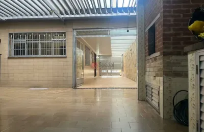 Excelente sobrado  - localização privilegiada - 3 vagas de garagem