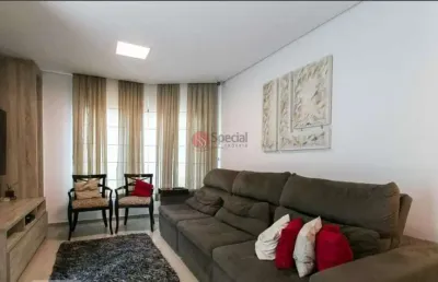 Casa com 4 quartos para alugar na Rua Mônaco, 388, Jardim Têxtil, São Paulo