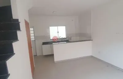 Sobrado de condomínio fechado na vila formosa s/vaga