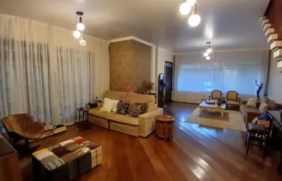 Sobrado comercial ou residencial no tatuapé ao lado do metrô carrão.