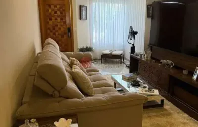 Sobrado na vila matilde com 188 metros  com 3 quartos à venda ou aluga.