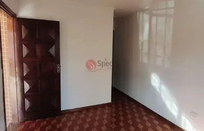 Casa para alugar com 4 dormitórios na vila formosa.