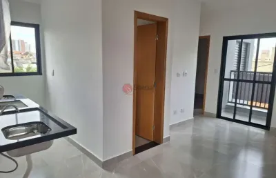 Apartamentos novos na penha, 2 dormitórios com quintal.