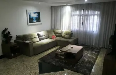 Sobrado com 3 suítes e 6 vagas à venda, 248m² na vila guilhermina.