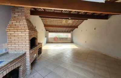 Sobrado na vila formosa com  2 quartos, 1 suíte e 4 vagas.