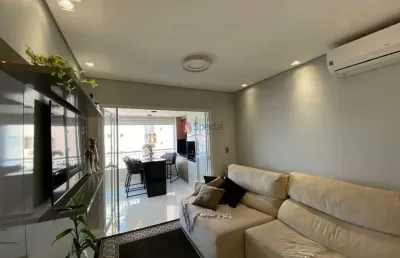 Apartamento na mooca à venda espaçoso e decorado, 2 vagas e terraço gourmet.