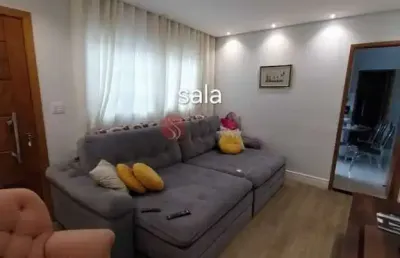 Casa residencial na vila carrão  próximo à avenida taubaté.