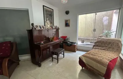 Sobrado no tatuapé, 10 x 30 -  300 metros, zoneamento zeu, 4 suítes, a 80 metros do metrô carrão.