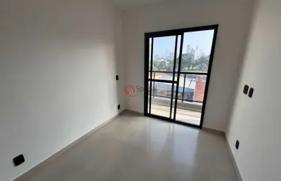 Apartamento novo, com armários,  com 44 m²  na região da vila formosa.
