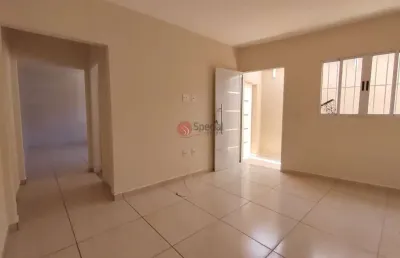 Casa assobradada na vila formosa a 5 minutos do shopping anália franco.