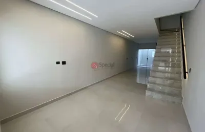 Sobrado novo no tatuapé, lindo, 3 dormitórios, 1 suíte, 2 vagas em localização privilegiada.