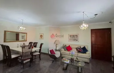Apartamento em  andar alto na água rasa com 133 m², 3 suítes, 2 vagas fixas.