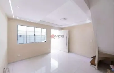 Casa com 2 quartos para alugar na Rua Taquarytinga, 214, Mooca, São Paulo