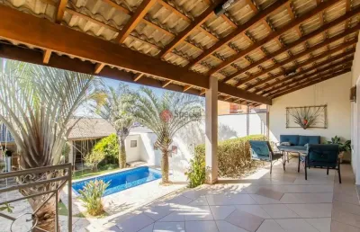 Sobreado em ermelino matarazzo à venda com piscina.