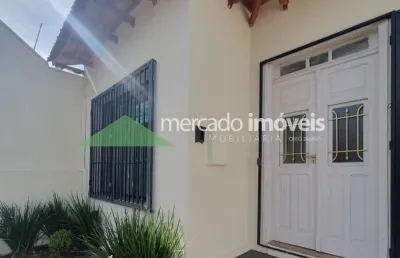 Casa comercial com 4 salas para alugar na Rua Álvaro Abranches, Cidade Nova, Franca