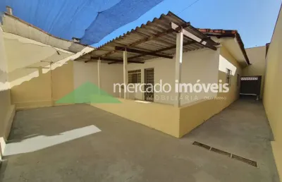 Casa com 2 quartos para alugar no Chácaras São Paulo, Franca 