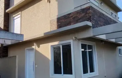 Casa com 2 quartos à venda na Rua Professora Maria Balbina Costa Dias, 484, Boa Vista, Curitiba