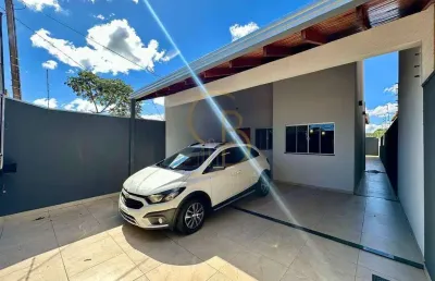 Casa com 2 dormitórios, 1 suíte, à venda na vila nasser