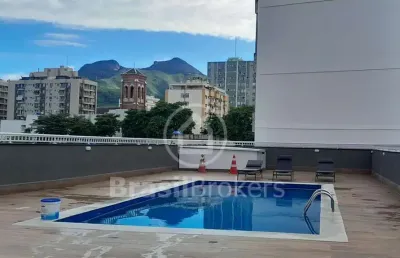 Excelente localização !!!... varanda/ 2qts/ dep compl/ infra total