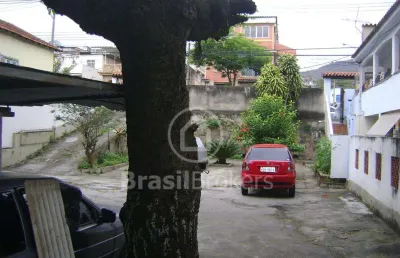 Terreno à venda na Rua Gomes Serpa, Piedade, Rio de Janeiro